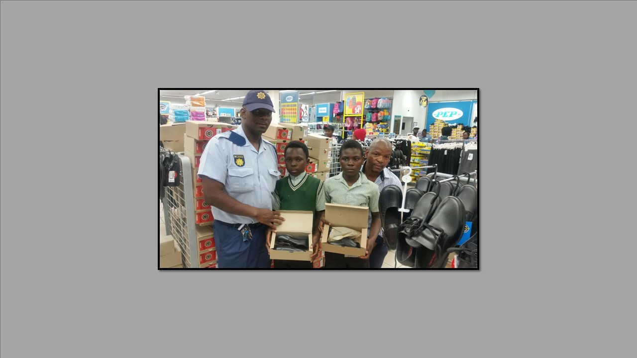Tonga SAPS reach out to learners in need