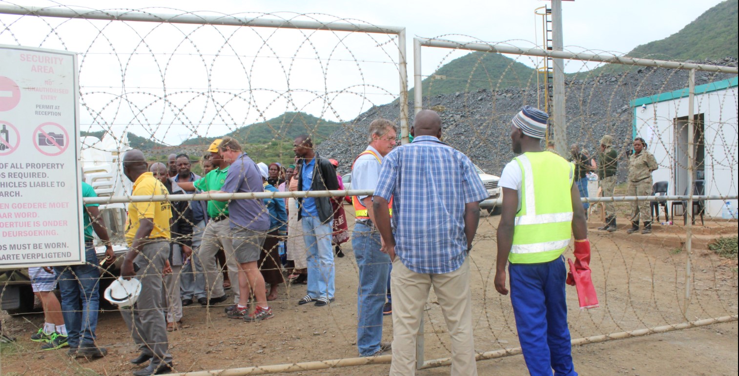 Vantage Goldfields stel herinneringsdiens uit