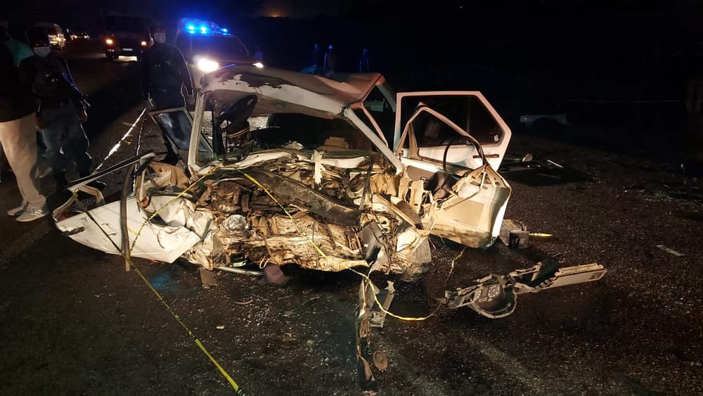 Head-on collision claims seven lives on the R40 post image
