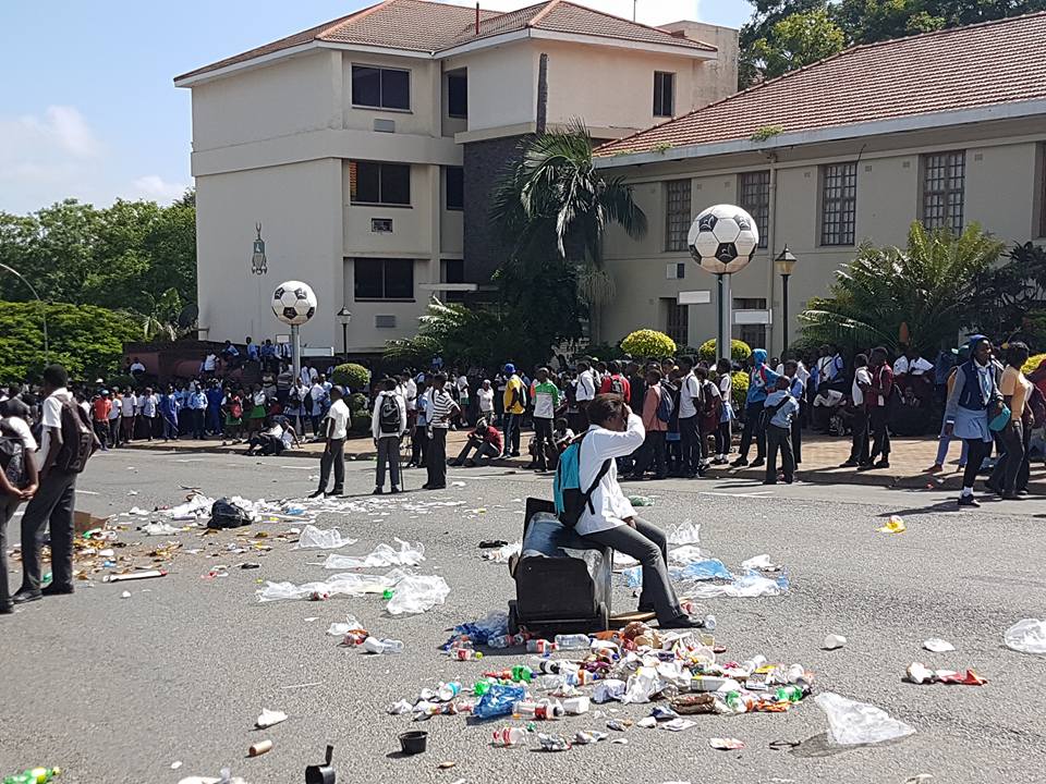 DA condemns violent protests in Barberton post image