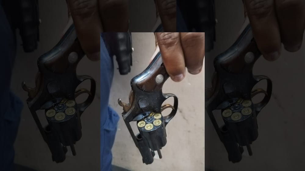 Police apprehend suspects for illegal possession of firearms post image